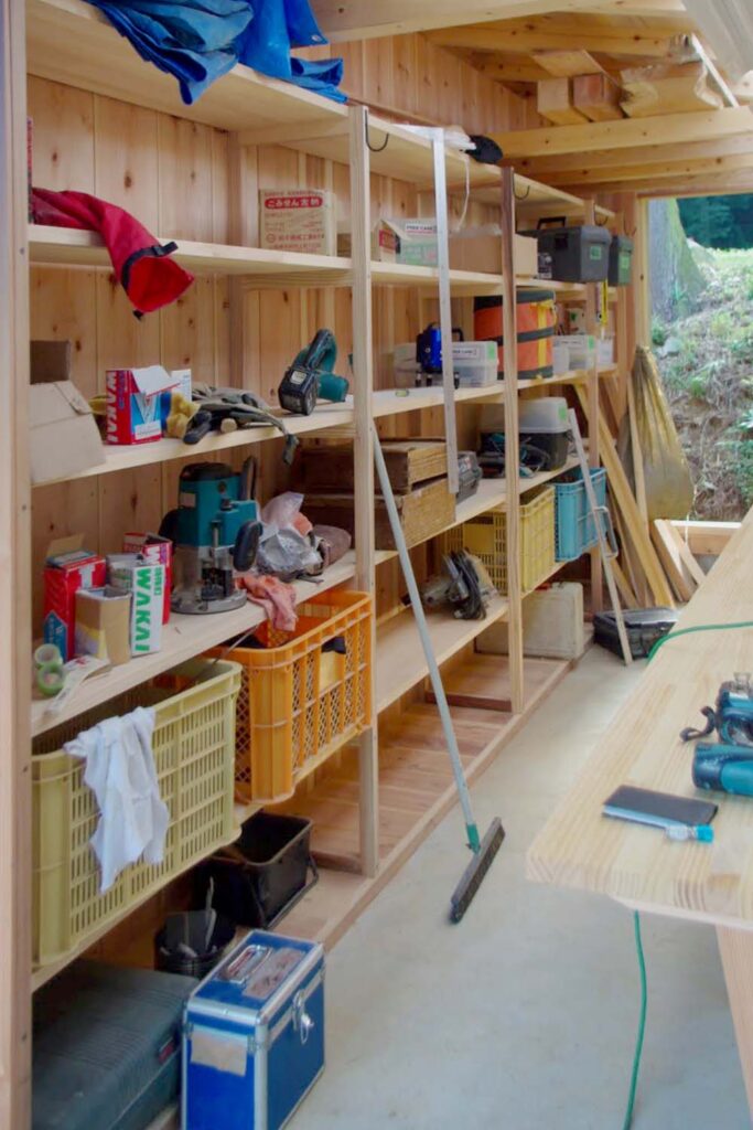 MY HOUSE 03